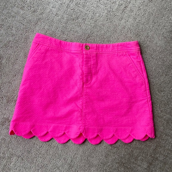 Lilly Pulitzer Dresses & Skirts - lilly pulitzer Colette Scallop Hem Skort, size 10